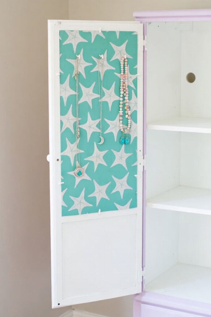 Cork Board Jewelry Organizer