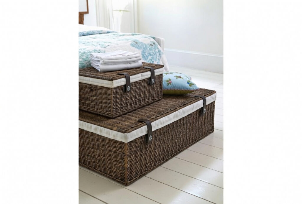 Under-Bed Linen Storage